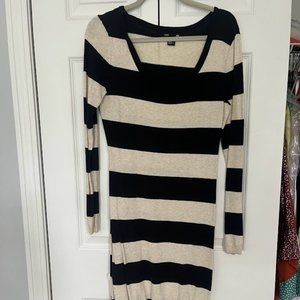 Black and Tan H&M Striped Sweater Dress - M